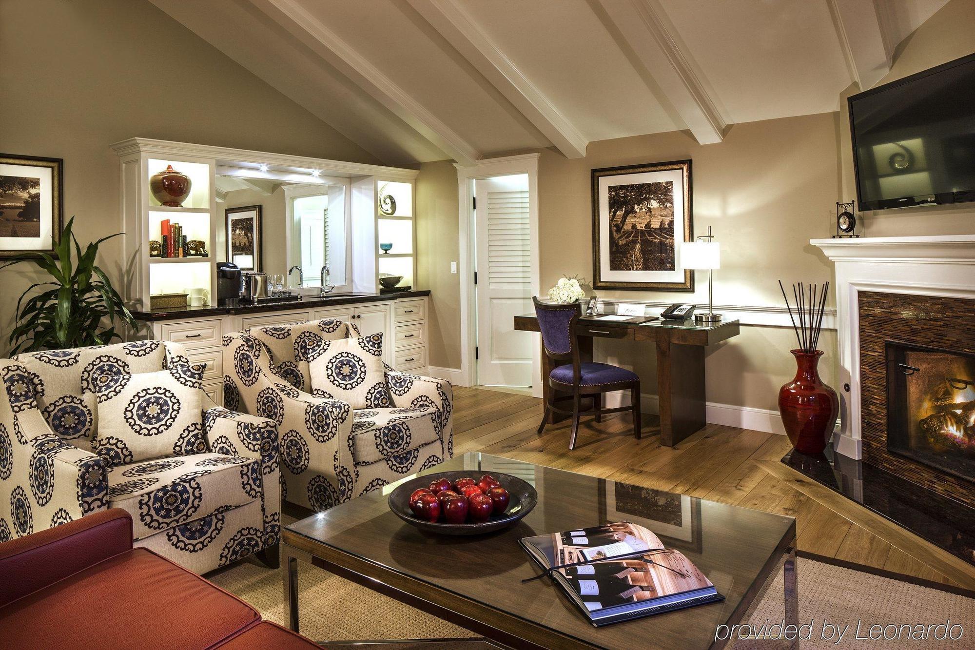 לוס אוליבוס Fess Parker Wine Country Inn מראה חיצוני תמונה