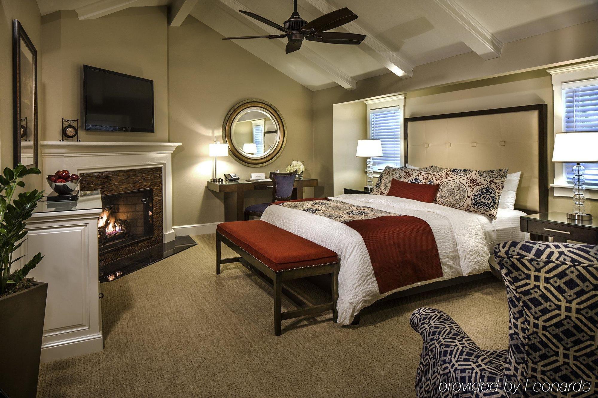 לוס אוליבוס Fess Parker Wine Country Inn מראה חיצוני תמונה